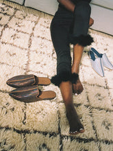 Load image into Gallery viewer, Women's Pēkäk Lounge Slippers - Chestnut Holograph
