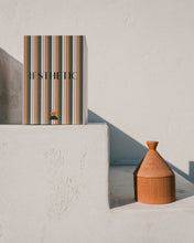 Load image into Gallery viewer, ÌHÉ Soy Wax Candle - Saharan Clay Holder