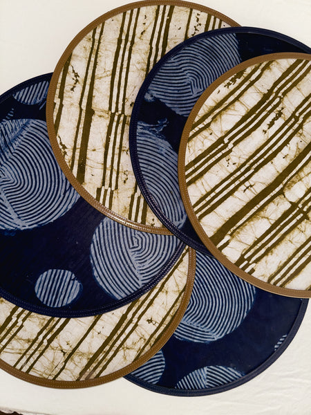 Halo Serving Mat in Midnight Blue